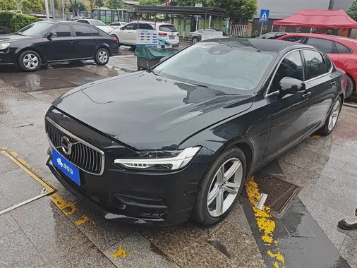 Volvo S90 2018