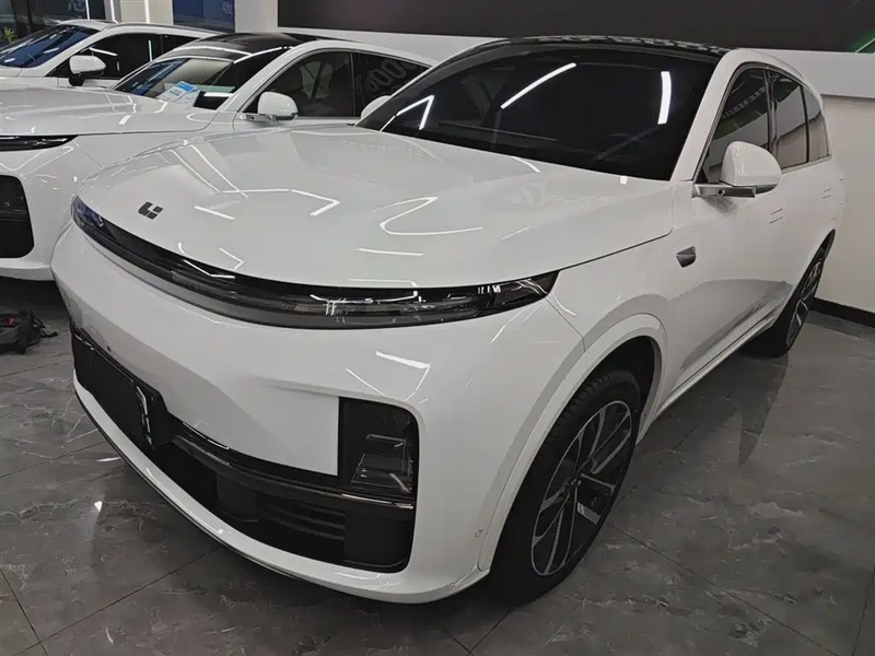 Li Auto L7