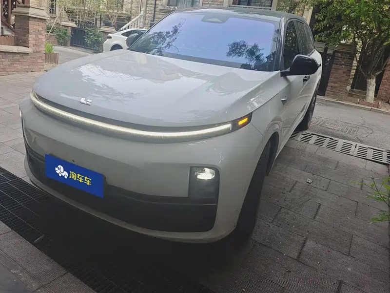 Li Auto L7