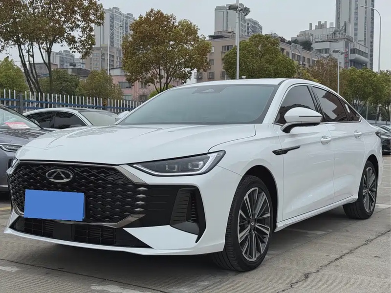 Chery Arrizo 8