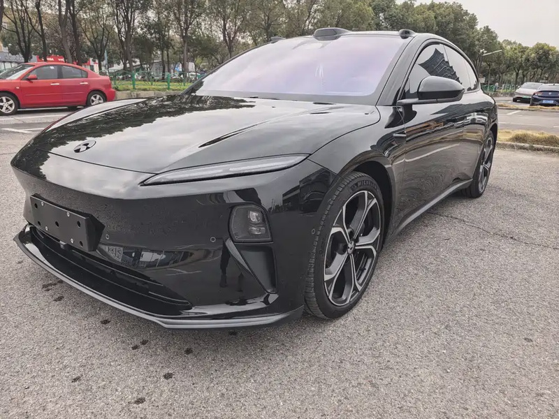 NIO ET5T