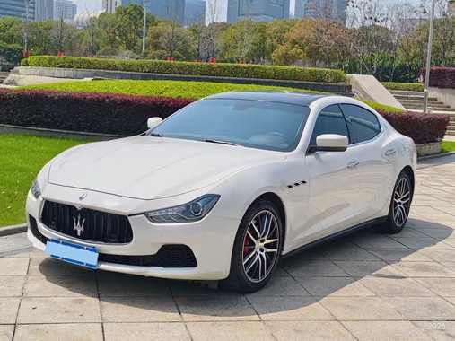 Maserati Ghibli 2015