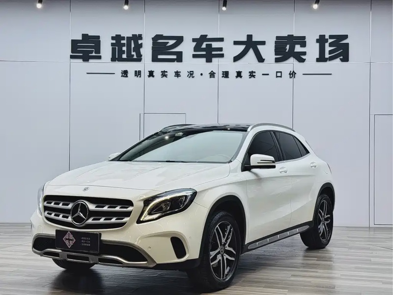 Mercedes-Benz GLA-Class