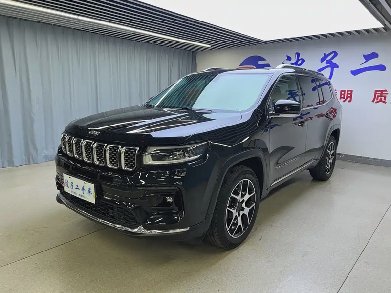 Jeep Grand Commander