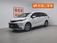 Toyota Sienna 2022