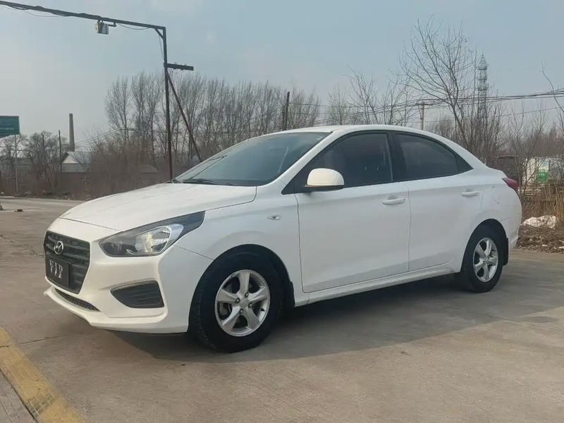 Hyundai Verna