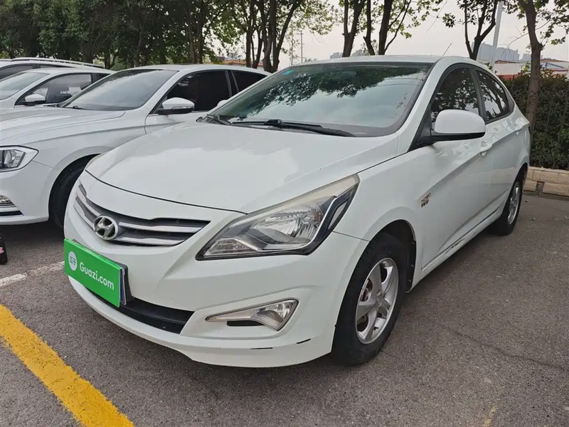 Hyundai Verna
