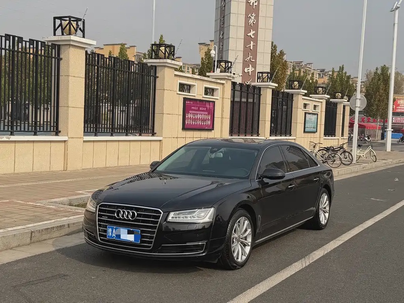 Audi A8