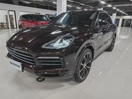 Porsche Cayenne 2021