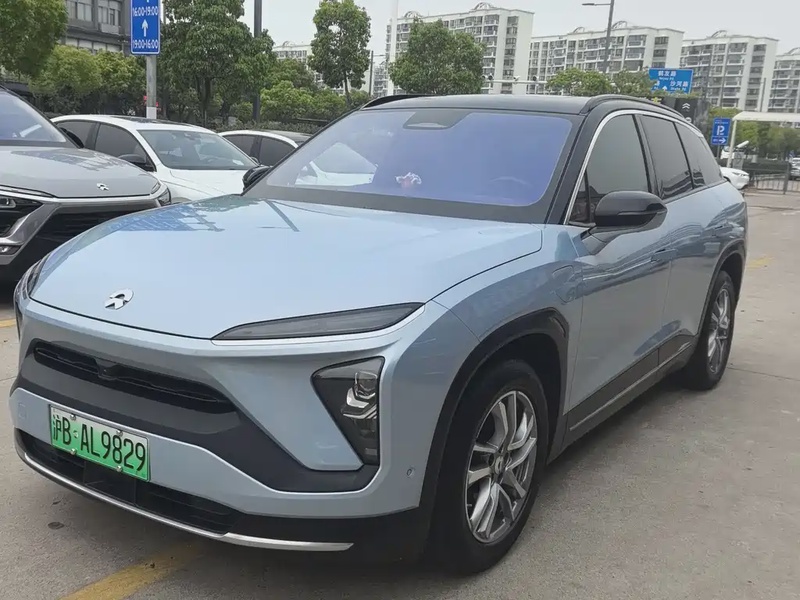 NIO ES6