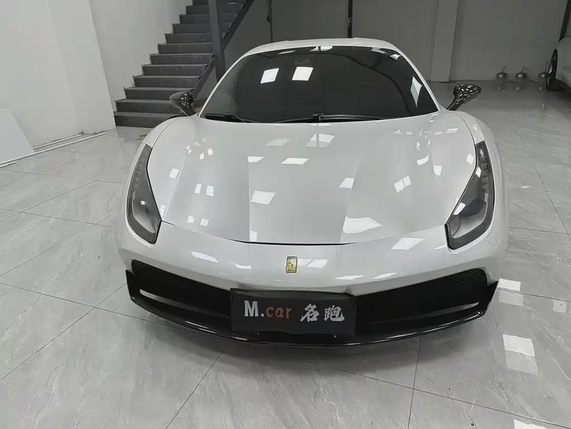 Ferrari 488