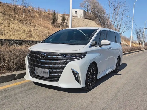 Toyota Alphard 2026