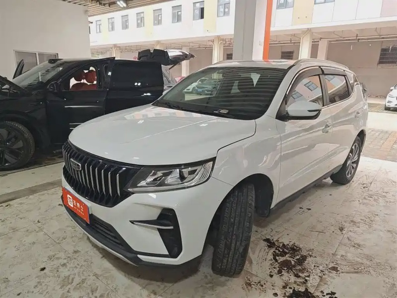 Geely X6