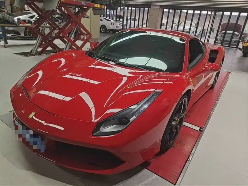 Ferrari 488