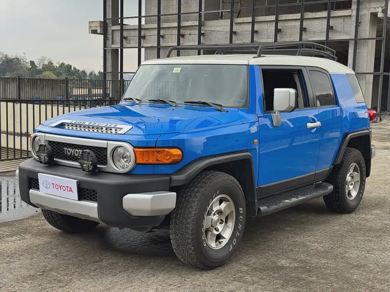 Toyota FJ Cruiser