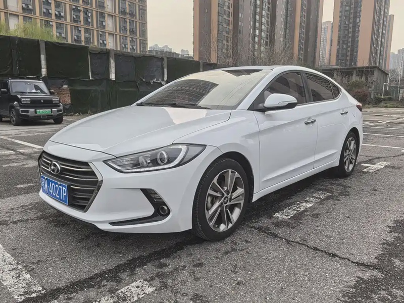 Hyundai Elantra