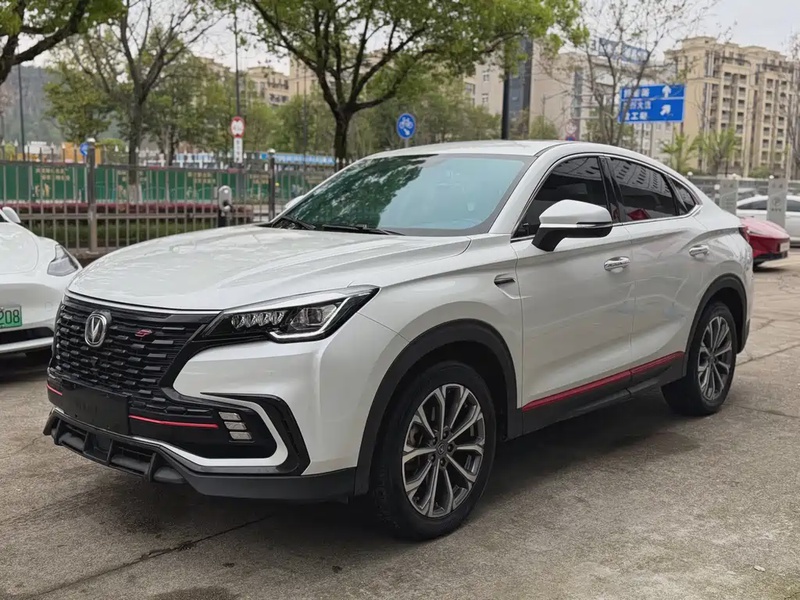 Changan CS85