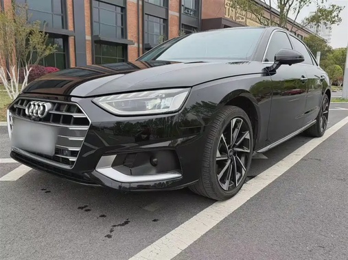 Audi A4 2022