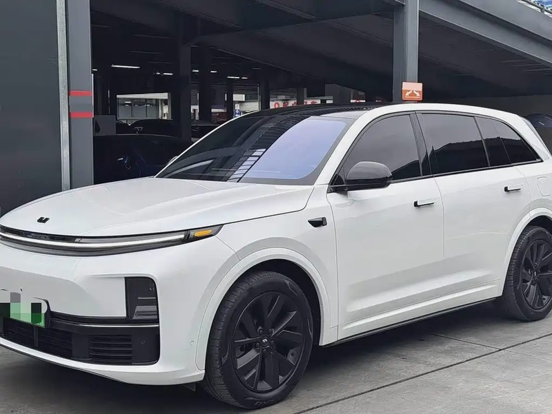Li Auto L7