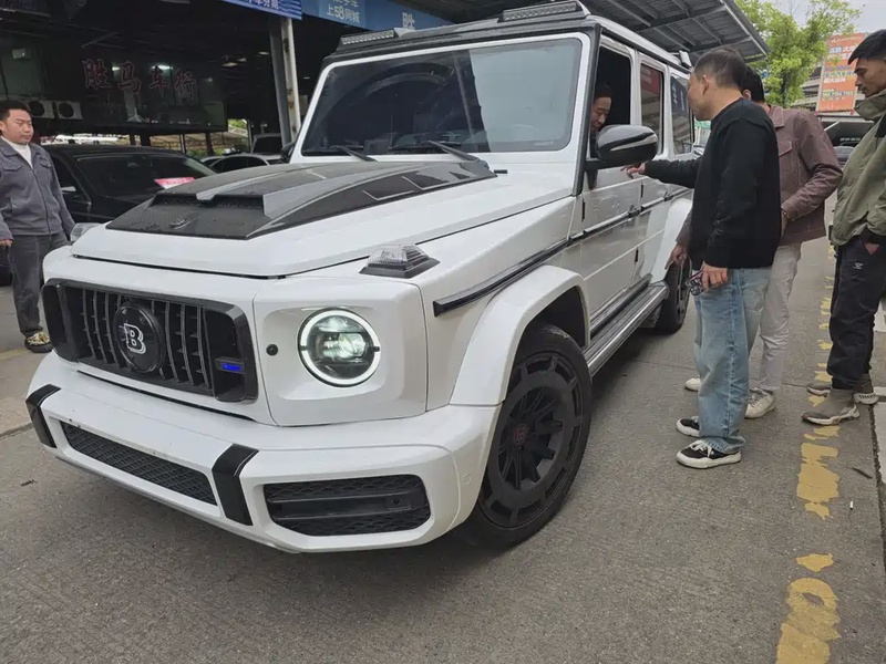 Mercedes-Benz G-Class