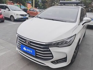 BYD MAX 2018