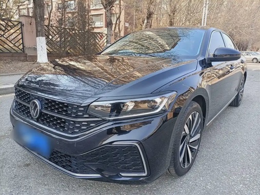 Volkswagen Passat 2022