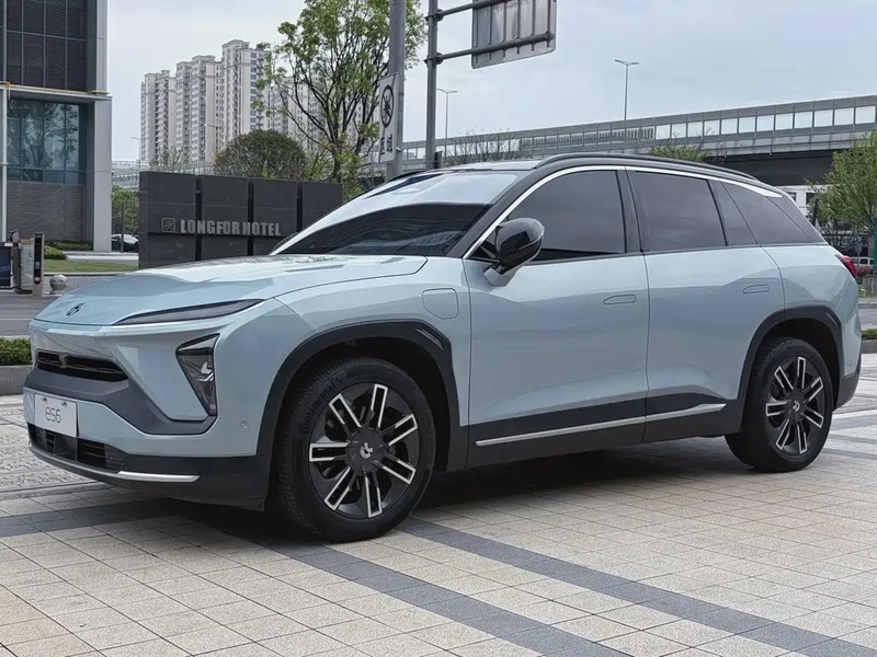 NIO ES6
