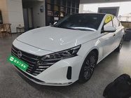 Nissan Teana 2024