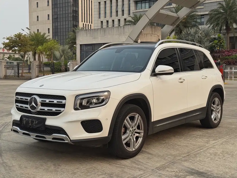 Mercedes-Benz GLB-Class