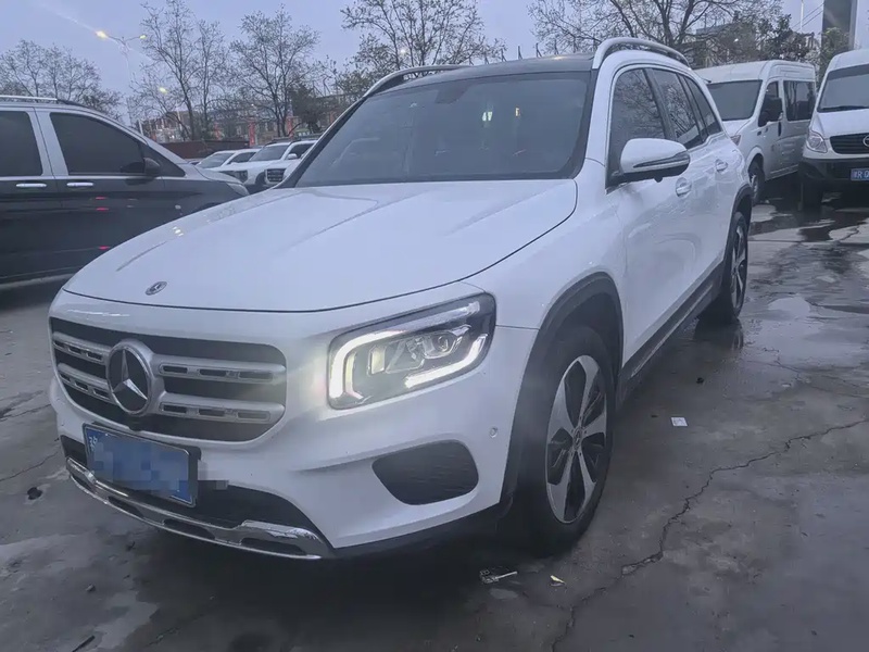 Mercedes-Benz GLB-Class