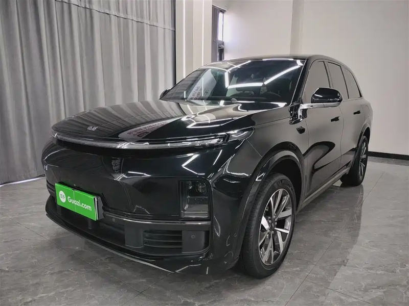 Li Auto L8