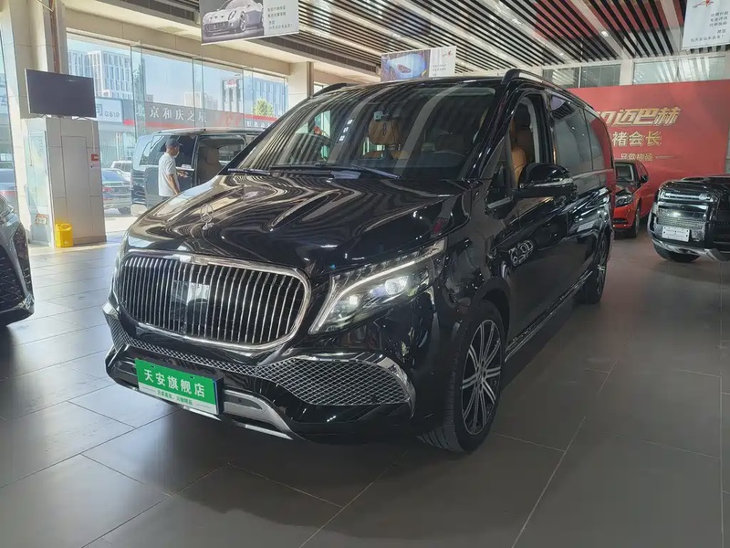 Mercedes-Benz V-Class