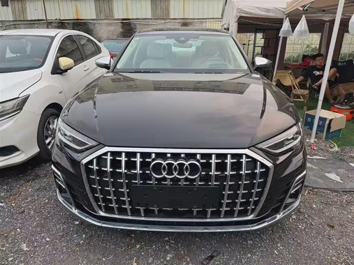Audi A8 2022