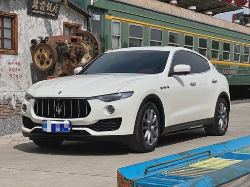Maserati Levante 2021