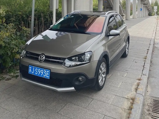 Volkswagen Polo 2015