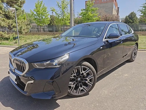 BMW 5 Series 2025