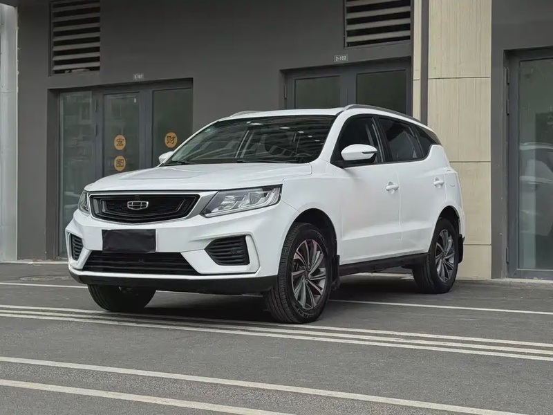 Geely X6