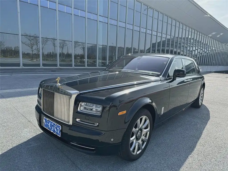 Rolls-Royce Phantom