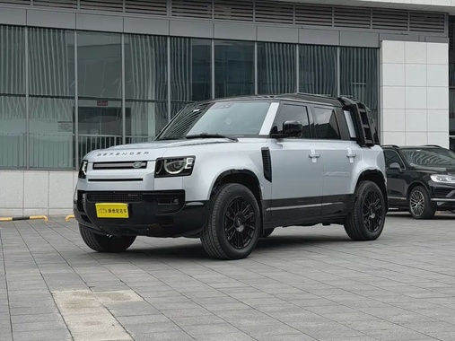 Land Rover Defender 2022