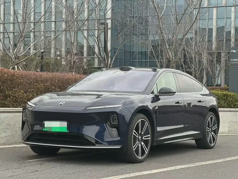 NIO ET9