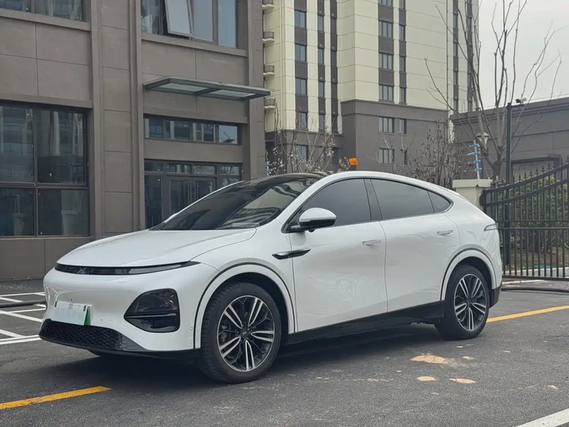 XPeng G6