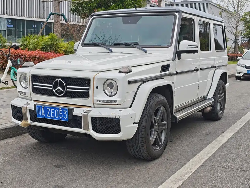 Mercedes-Benz G-Class