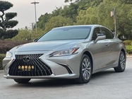 Lexus ES 2023