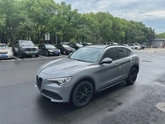 Alfa Romeo Stelvio 2017