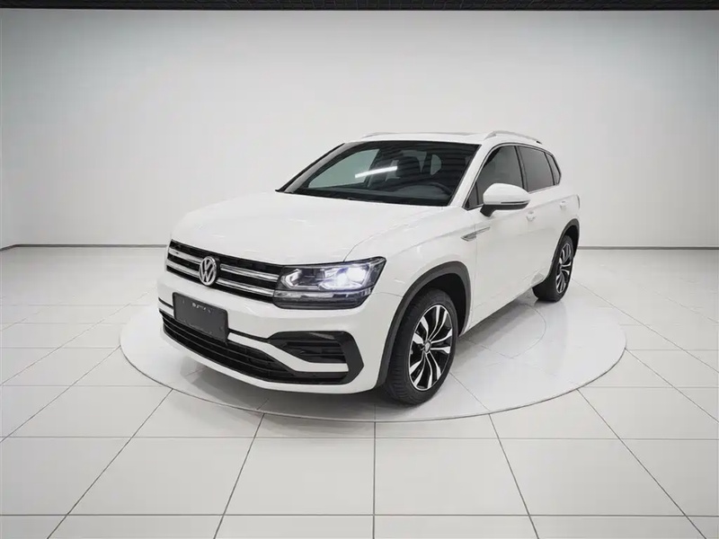 Volkswagen Tharu