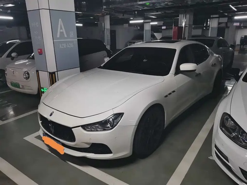 Maserati Ghibli 2015