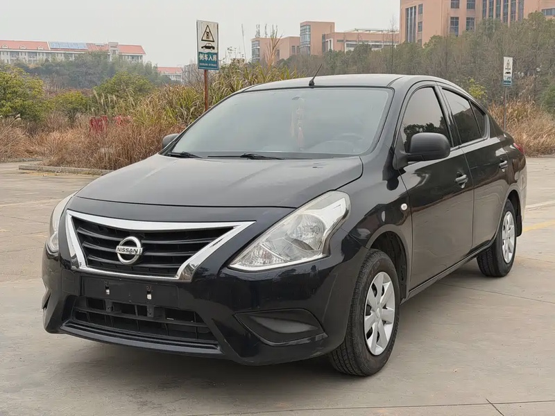 Nissan Sunny