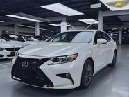 Lexus ES 2018