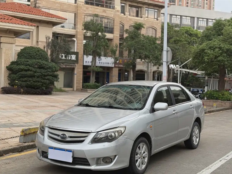 BYD L3
