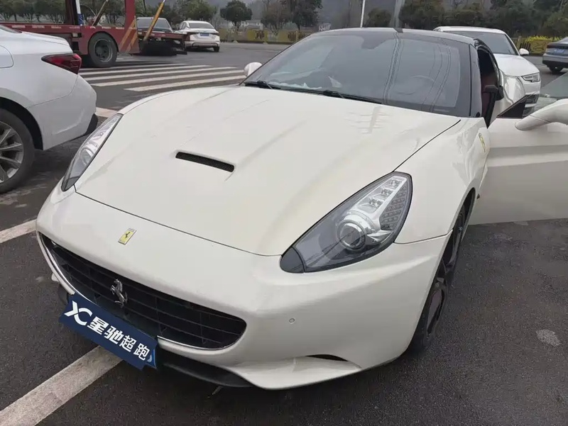 Ferrari California